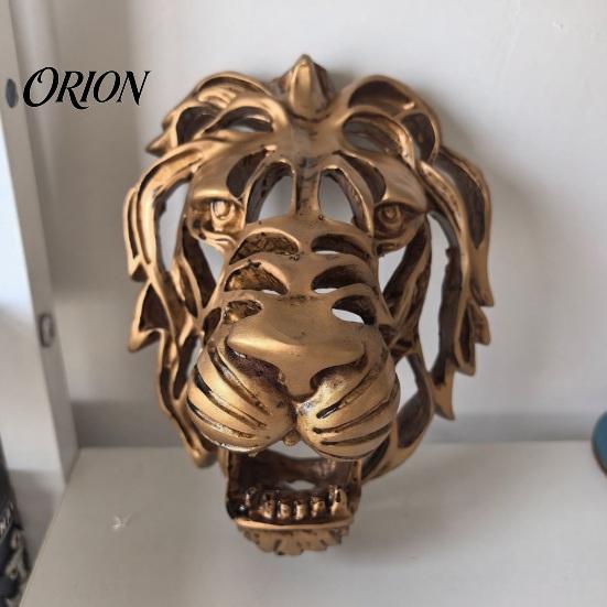 Retro Bronze Home Wall Ornament Lion Sculpture, Resin Decorative Art, 3D Animal Head Metallic Brass Style Art Figurine, Hollow Hanging Pendant