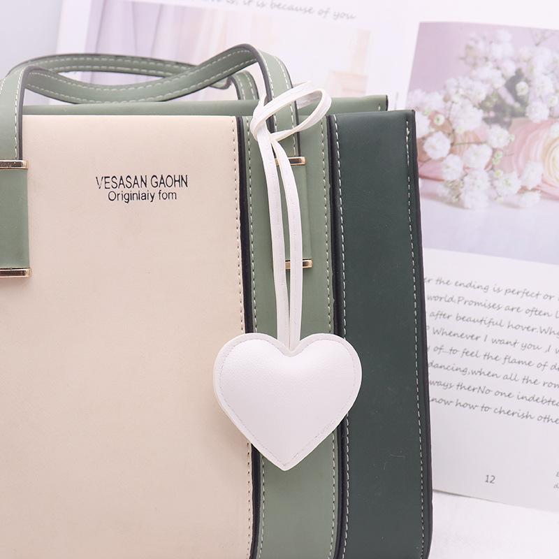 Herzförmiger Schlüsselanhänger, Rosa, Niedlicher herzförmiger Anhänger, Taschendekoration Zubehör, Schlüsselring, Geschenk, für Damen und Mädchen, Valentinstagsgeschenk