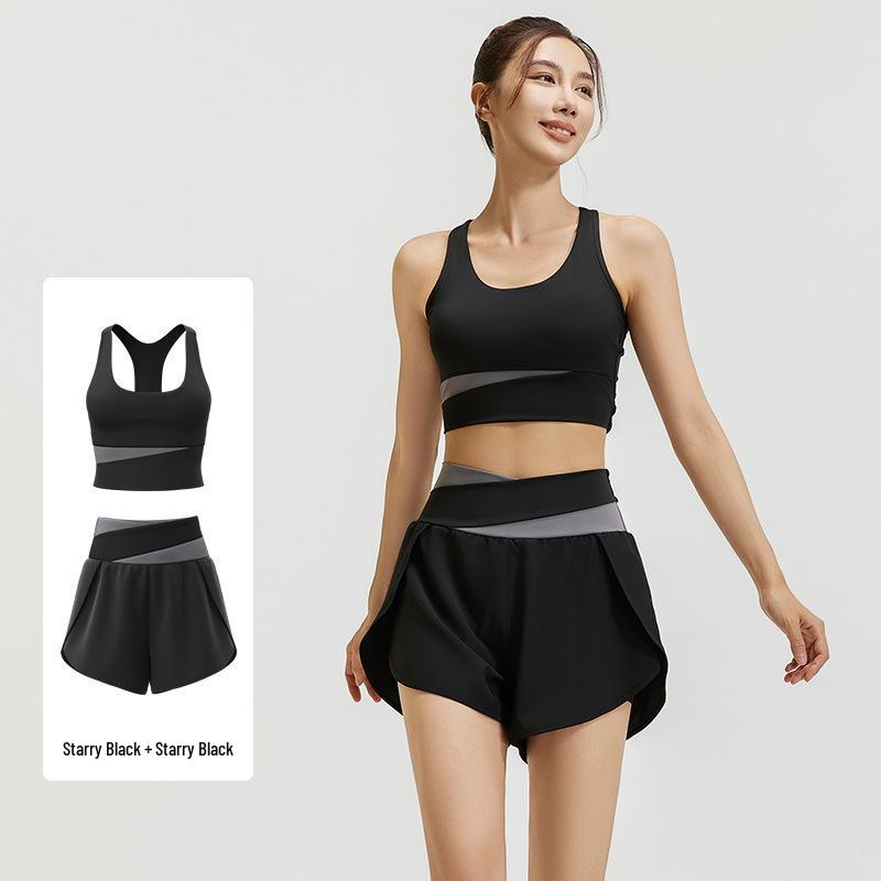 Nude Feeling Yoga Set: Color Block Anti-Exposure Two-Piece Sports Shorts