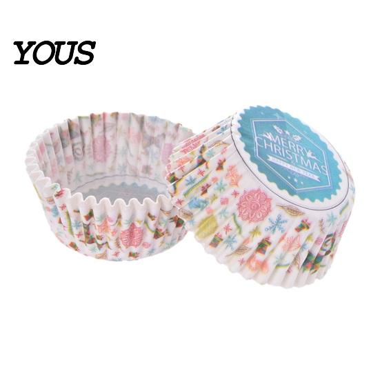Gingerbread Man Baking Liners 100PCS Christmas Cupcake Liners, Food Grade Greaseproof Cups, Festive Holiday Paper Molds Patterns Print Round Trays for