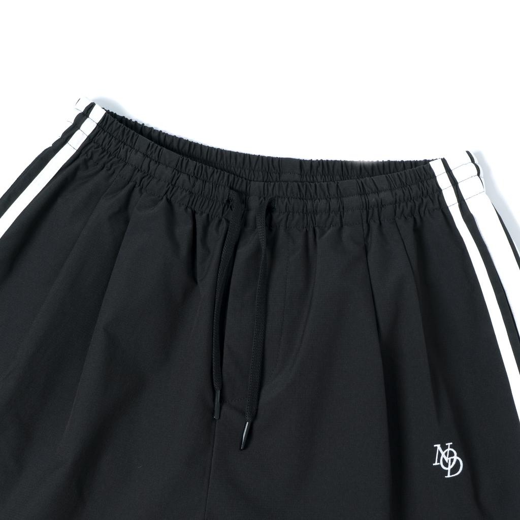 Nodeu Side Line Wide Nylon Pants (Black)