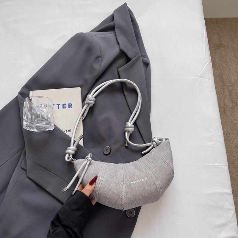 

Niche bag women s summer new versatile shoulder messenger bag croissant bag casual dumpling bag