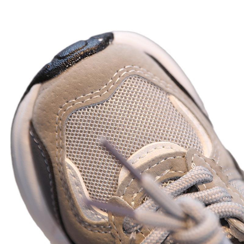 Kids' Mesh Style Running Shoes - Boys' and Girls' Lightweight, Soft-Soled Sneakers.