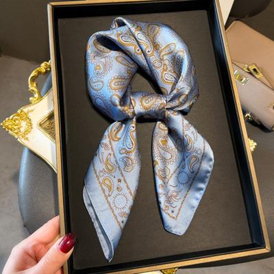Lenço de Seda Estampa Versátil Textura Lisa Resistente a Amassados À Prova de Vento Lenço de Pescoço para Ir ao Trabalho Viagem Negócios Camadas Acessório para Pescoço