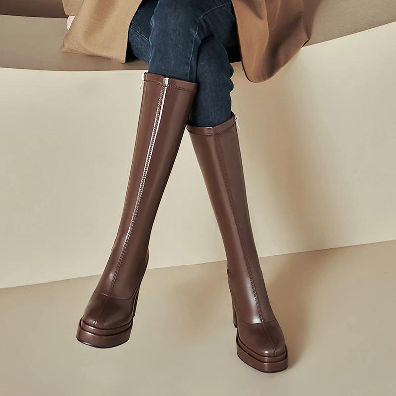 Botas Altas Otoño Nuevo Punta Redonda Cremallera Lateral Plataforma Antideslizante Resistente al Desgaste Tacón Cuadrado Botas de Tacón Alto