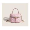 IELGY Niche Design Sweet Female Bag Chain Box Bag Embroidered Thread Diamond Shoulder Messenger Bag Portable