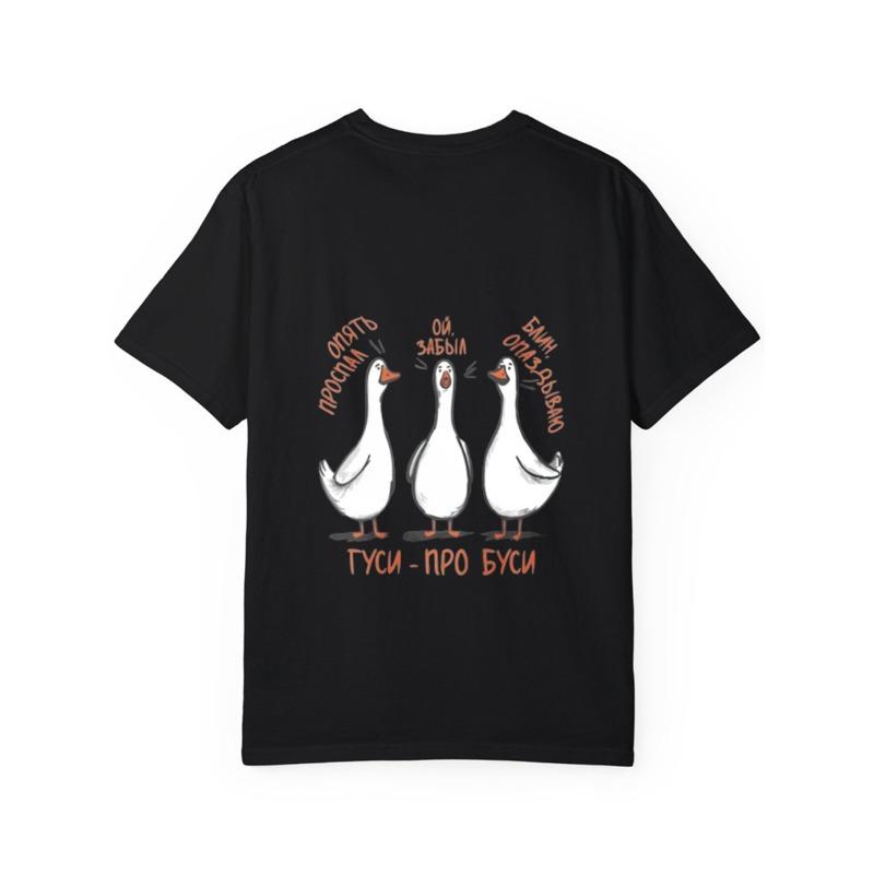 Crewneck T Shirt White Goose Cartoon Print with Russian Text for Casual Wear
