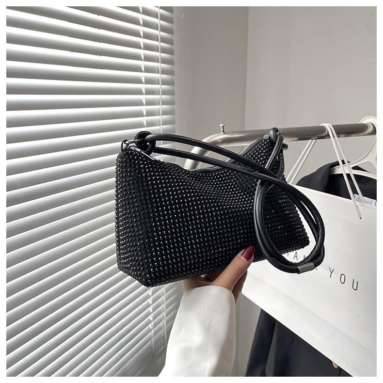 Fashionable Sparkling Diamond Small Bag Female Bag 2023 Spring And Summer New Trendy Shoulder Bag чёрный