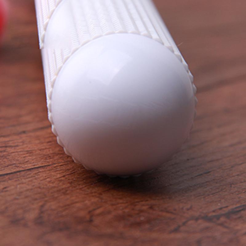 Embossed Dots Plastic Rolling Pin for Bread and Pastry