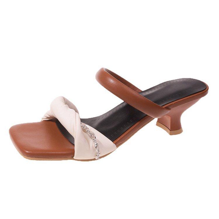

Design sense of color matching thick heel square head sandals women s summer wear niche low heel high-end one-word slippers 39