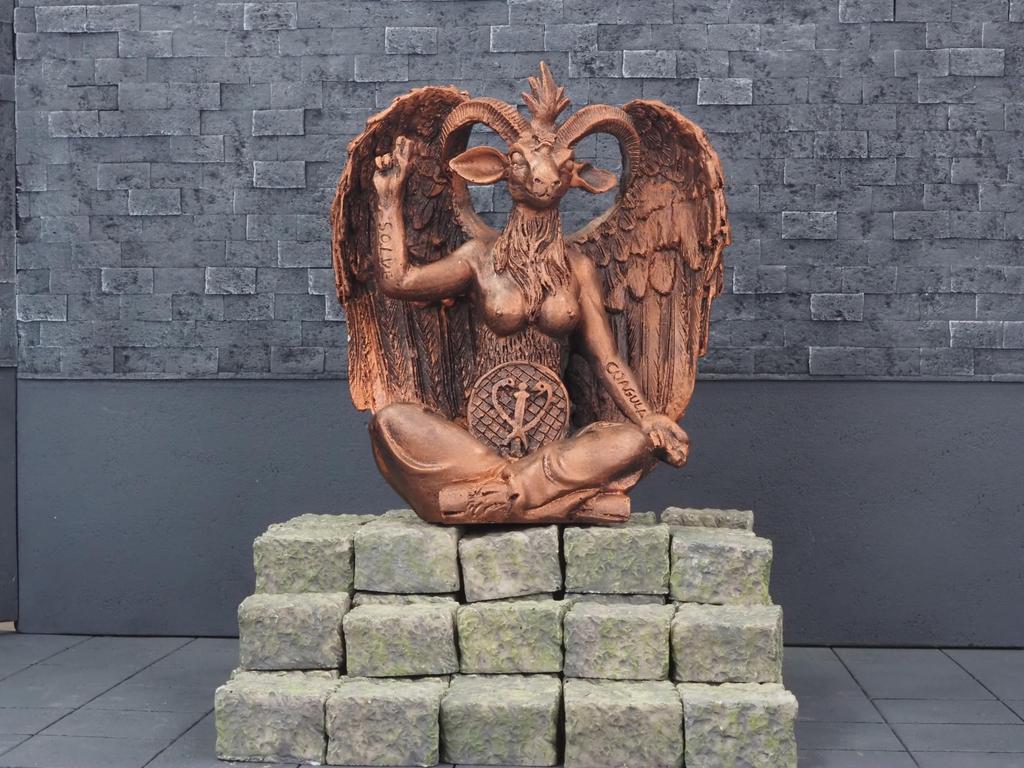 [Good in three directions] Impressive figma Arts Diorama Miniature Ancient Mythological Temple Pillar (Demon Statue)