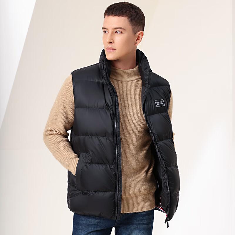 

Мужской легкий пуховый жилет со стойкой 3XL