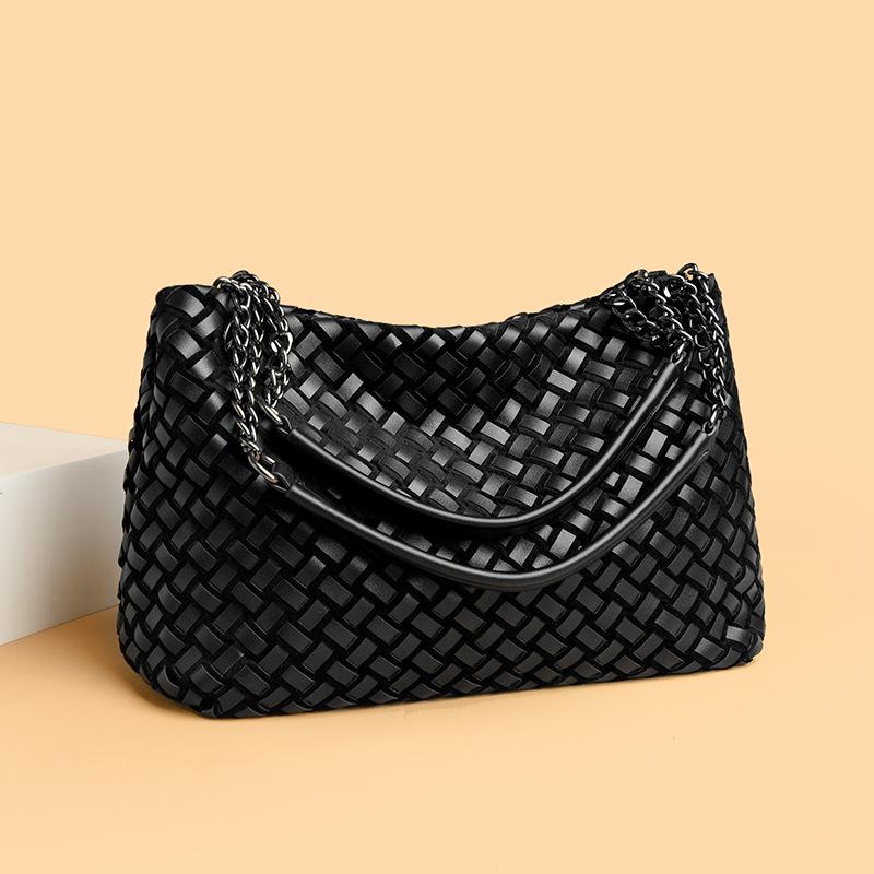 Niche Design Hand-woven Bag, New High-end Tip Bag, Dumpling Bag, Portable Child and Mother Bag, Vegetable Basket Bag.