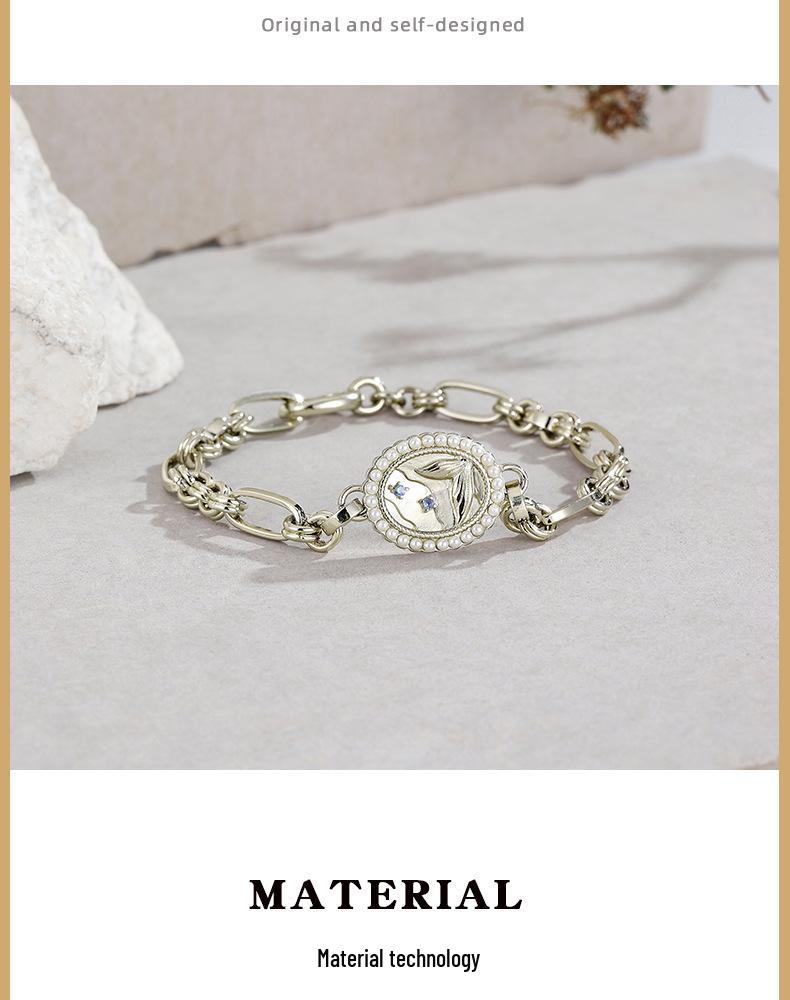 Poseidon Mermaid Fishtail Pearl Bracelet - Gold-Plated Elegant Women's Jewelry