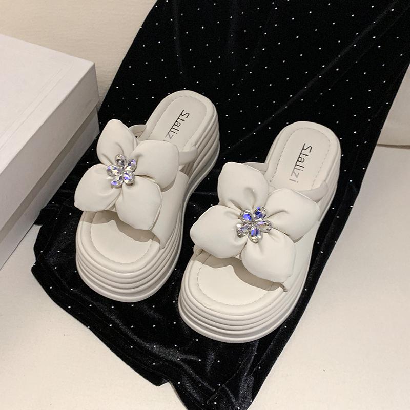 Fashion 8CM High Heels Slippers Women 2025 Summer New Thick-Soled Ladies High Platform Flower Beach Sandals Flip Flops Shoes