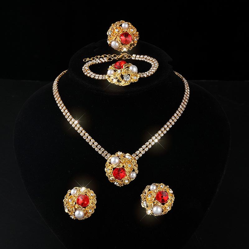 Full Diamond Necklace Earrings Ring Bracelet Four-piece Set Rhinestone Hollow Diamond Collar Bridal Set
