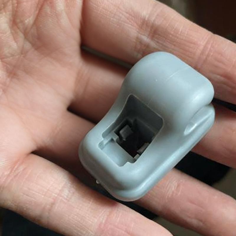 Visor Clip Vanity Mirror Buckle Replacement For Suzuki Fits SX4 Swift For VITARA For SIDEKICK Part Numbers 8485165D00