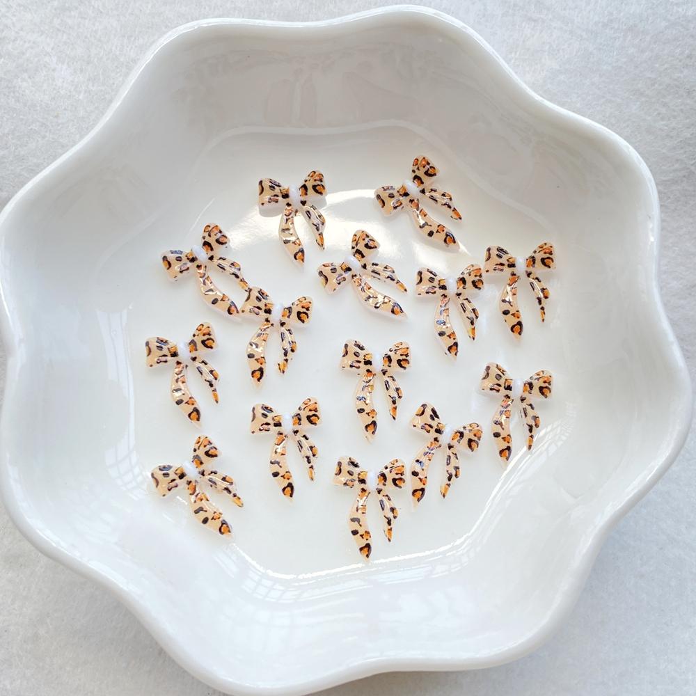 50Pcs Cute Mini Colorful Leopard Print Bow Nail Art Resin Designer Charms DIY Craft For Nail 3D Decorations Jewelry