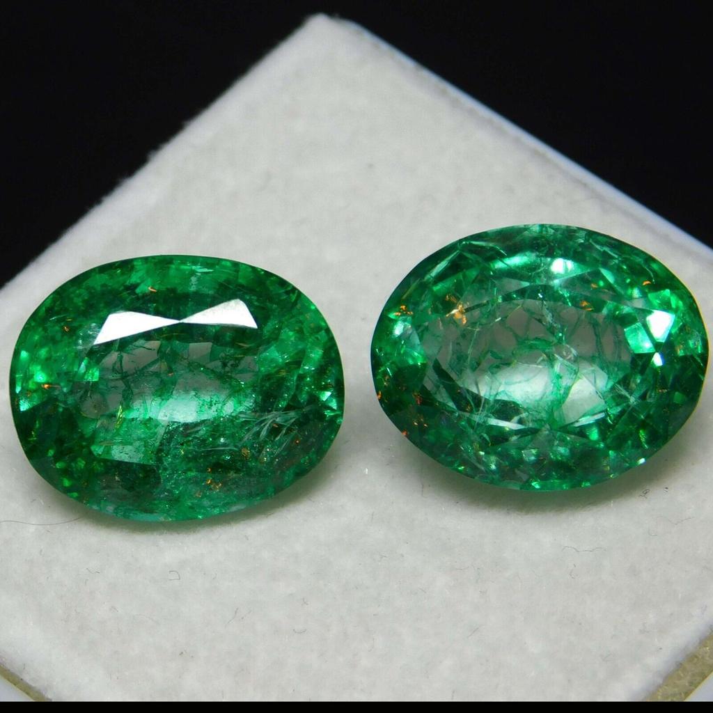Natural Green Emerald Loose Gemstone 12 ct Oval Shape Pair for Jewelry Making and Gem Collections