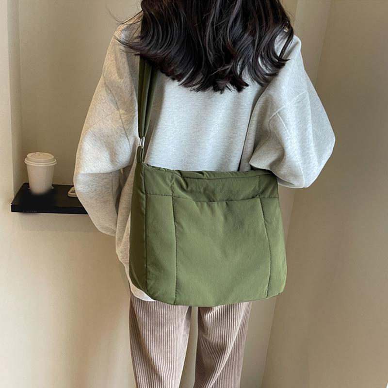 Women Simple Tote Bag Solid Color Puffer Shoulder Crossbody Bag Large Capacity Fashion Laptop Handbags for Travel Work ARI