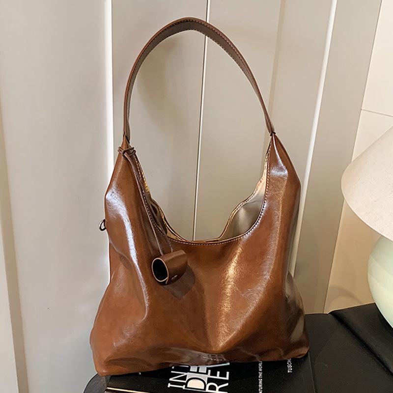 Large Capacity Casual Autumn New Texture Trend Fashion Simple Casual Shoulder Tote Bag Women