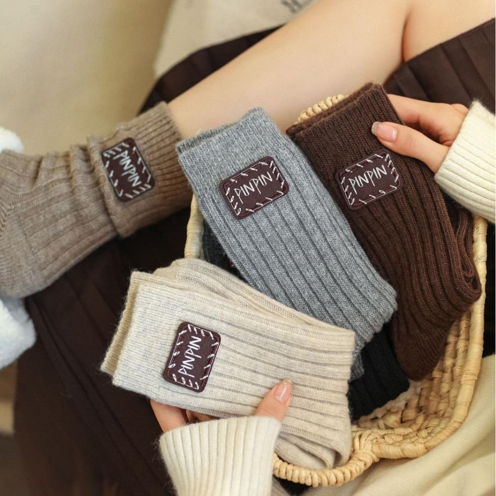 

Keep Warm Snow Boot Socks Cloth Label Winter Socks Fashion Knitted Socks кавовий