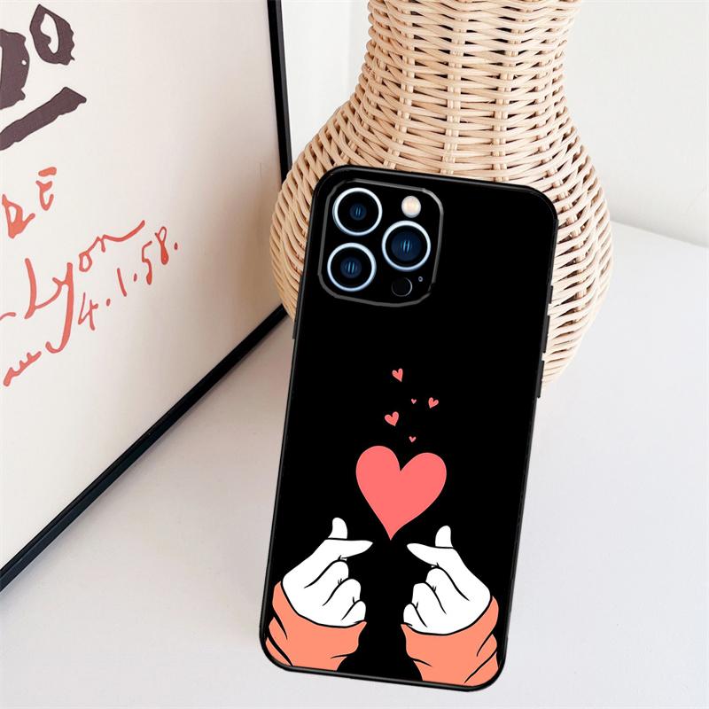 Kpop Hand Finger Heart Phone Case For iPhone 17 Pro Max 14 13 12 11 15 16 Pro Max mini 15 16 Plus 16e Back Cover