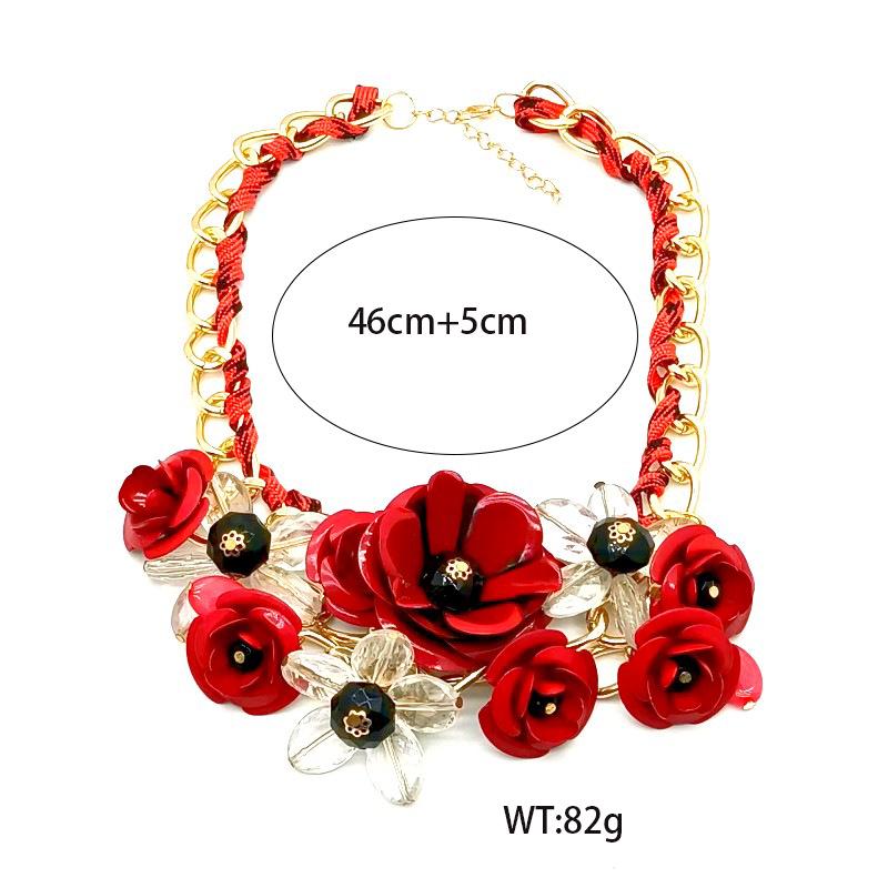 European and American Fashion Necklace: Cotton Rope with Large and Small Flower Pendants, Short Statement Clavicle Design. KTJ