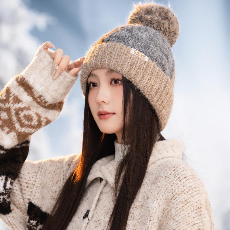 Korean Version of All match Color blocking Plaid Wool Hat Cute Fur Ball Plus Velvet Warm Hat Autumn and Winter Outdoor Leisure Cold Hat New