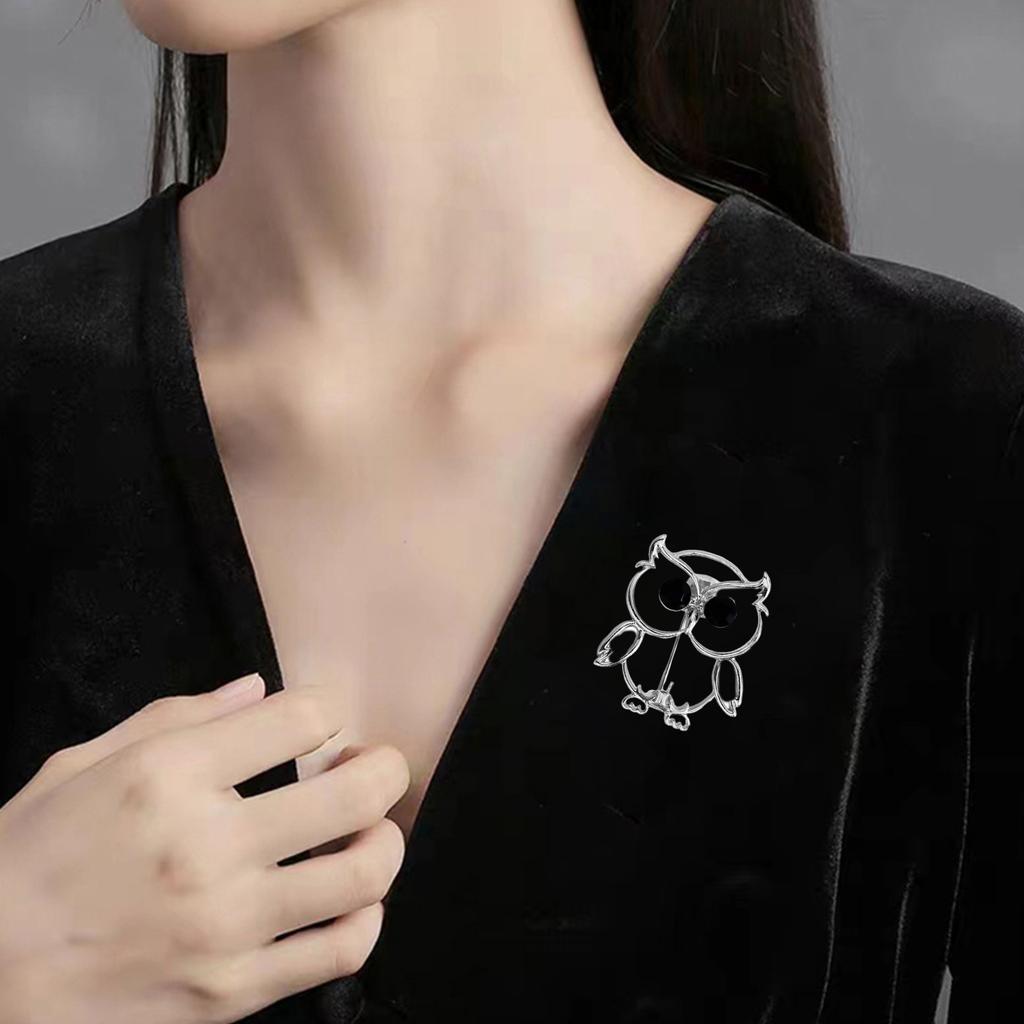 Modern Owl Brooch Elegant Zinc Alloy Lapel Pin Comfort Wear Jewelry Gift For Her Him With Double Color Avaliable