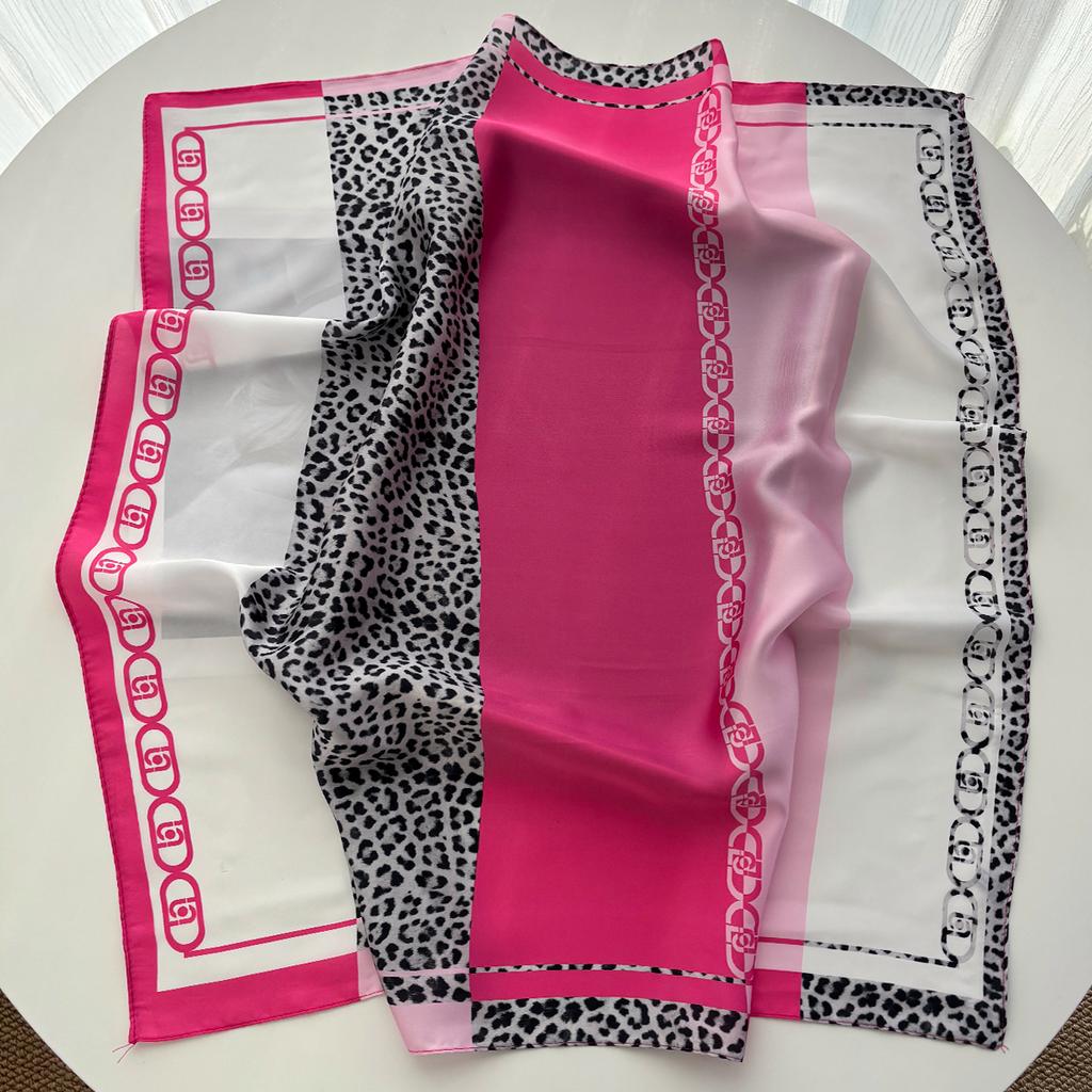 Fashion Leopard Printed Square Scarf Women Imitation Silk Scarves Bandanas Luxury Hijab Neckerchief Elegant Shawl Wraps