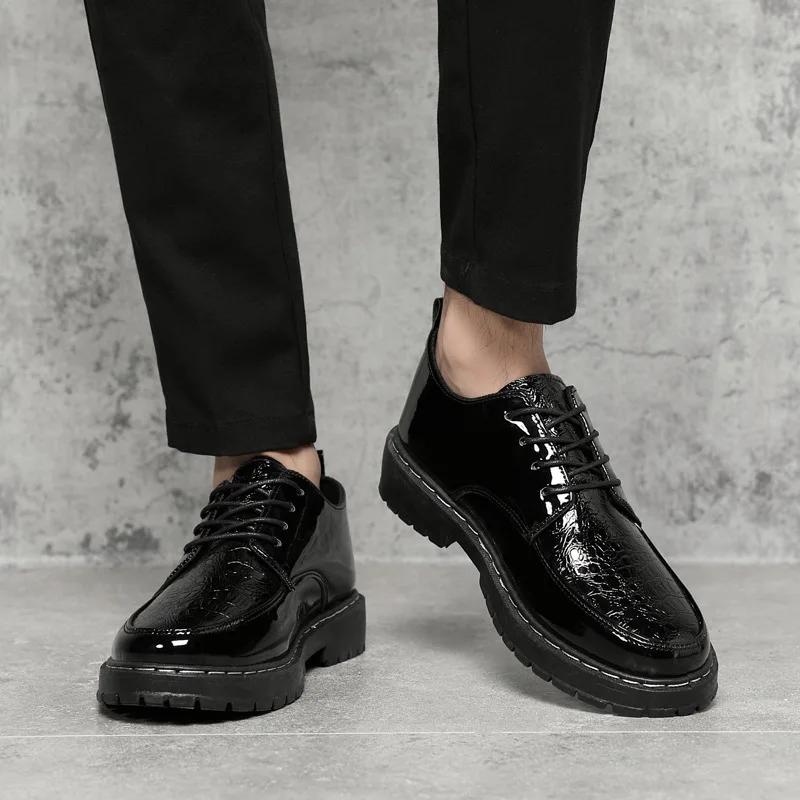 Moda 2024 Scarpe Eleganti da Uomo in Pelle per Uomo Grana Coccodrillo Scarpe da Uomo Stringate Scarpe Formali da Lavoro da Uomo Punta Tonda Scarpe Casual di Design