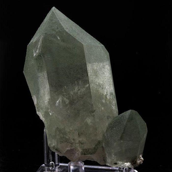 Pierres et Minéraux. Quartz fumé. 897.0 ct. Massif du Mont-Blanc, Haute-Savoie, France..