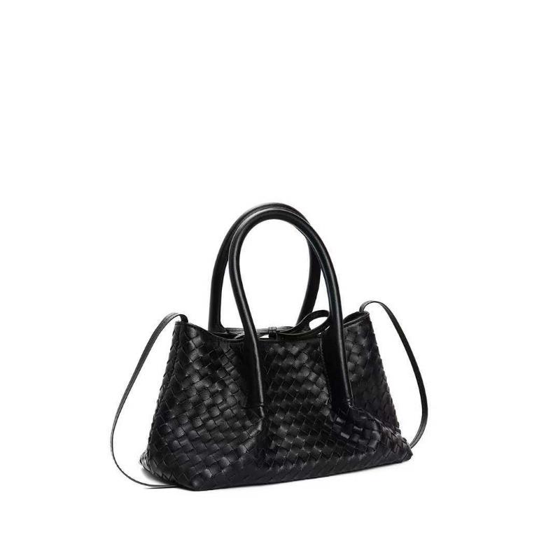 

Новая женская кожаная сумка в стиле легкой роскоши, модная плетеная сумка через плечо, сумка-кроссбоди, сумка подмышку, сумочка, нишевый дизайн, сумка-корзина для овощей 24*15*12cm чёрный