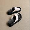 Thick-soled heightening set of toe cool slippers for women in the summer of 2025, wearing flip-flops with skirts, beach one-word slippers for women