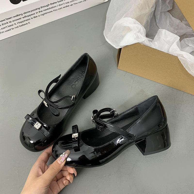 Silver light mouth ballet style high-heeled single shoes women's 2025 new summer skirt French round head Mary Jane shoes