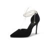 Neue spitze Stiletto-High Heels Damen Schwarz Wildleder Perle Einwort-Schnalle Sandalen Damenschuhe vielseitige Einzelne Schuhe