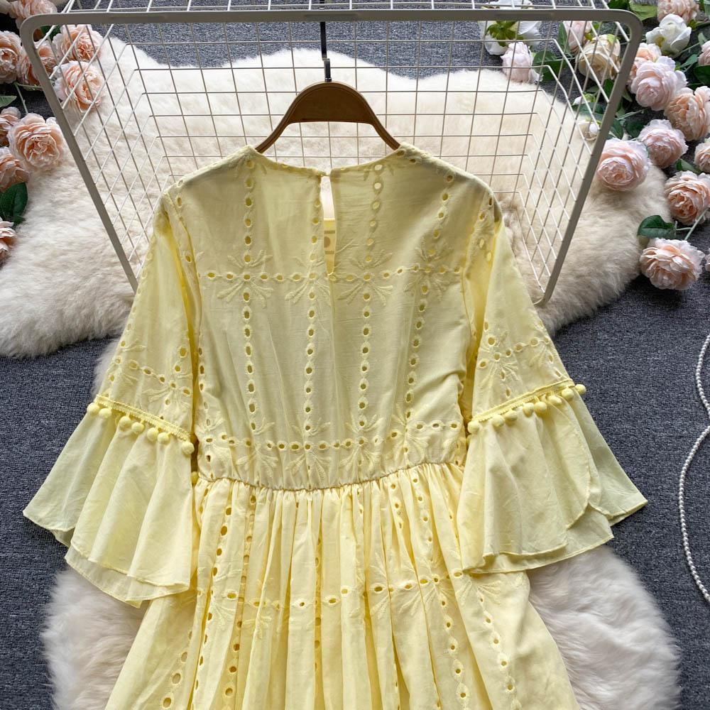 RUGOD French Retro Ethnic Embroidered Round Neck Flared Sleeve Dress Women's Loose Temperament All-match A-line Long Dress