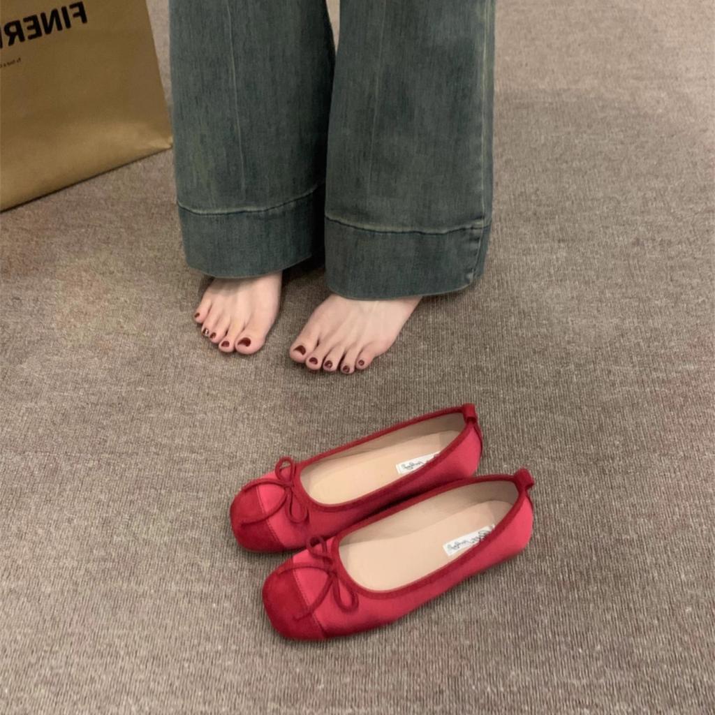 Soft-soled red spring and autumn gentle small single shoes women's shoes flat-soled 2025 evening shoes French silver ballet shoes
