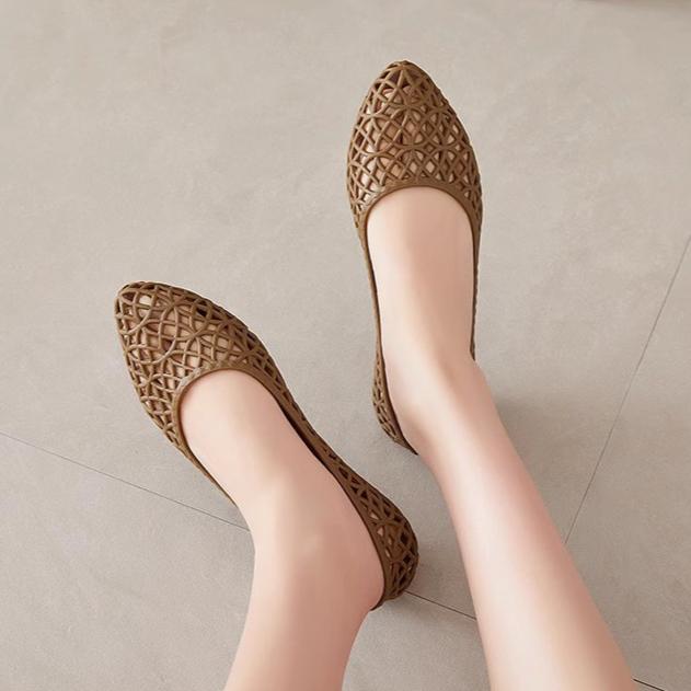 Summer Women's Plastic Jelly Sandals Flat Bottom Anti Slip Work Shoes Hollow Hole Anti Slip Beach Shoes