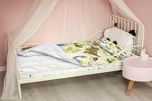 Machine washable naptime bedding set with dinosaur and unicorn prints for daycare and kindergarten. Suitable for girls and boys. A variety of patterns