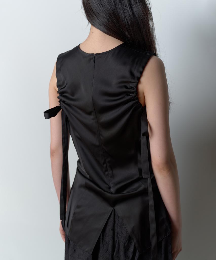 Bopeu Nia Ribbon Sleeveless Top (Black)