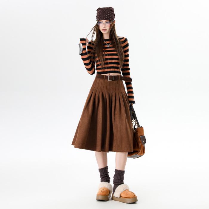Korean Retro Suede Pleated High-Waisted A-Line Skirt - Women s Fall/Winter 2025 L