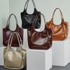 First Layer Cowhide Messenger Bag Vegetable Tanned Leather Women'S Bag Large Capacity Shoulder Bag Commuter Shopping Bag Armpit Bag