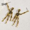 Niche Personalized Jewelry 1 Pair Gothic Skeleton Earrings for Women, Spooky Articulated Skull Dangle Jewelry, Punk Halloween Party Costume