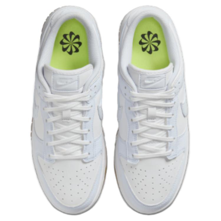 Nike Dunk Low Next Nature Football Grey Gomma Sneakers da Donna Bianco Gomma-Marrone Chiaro FN6345-100
