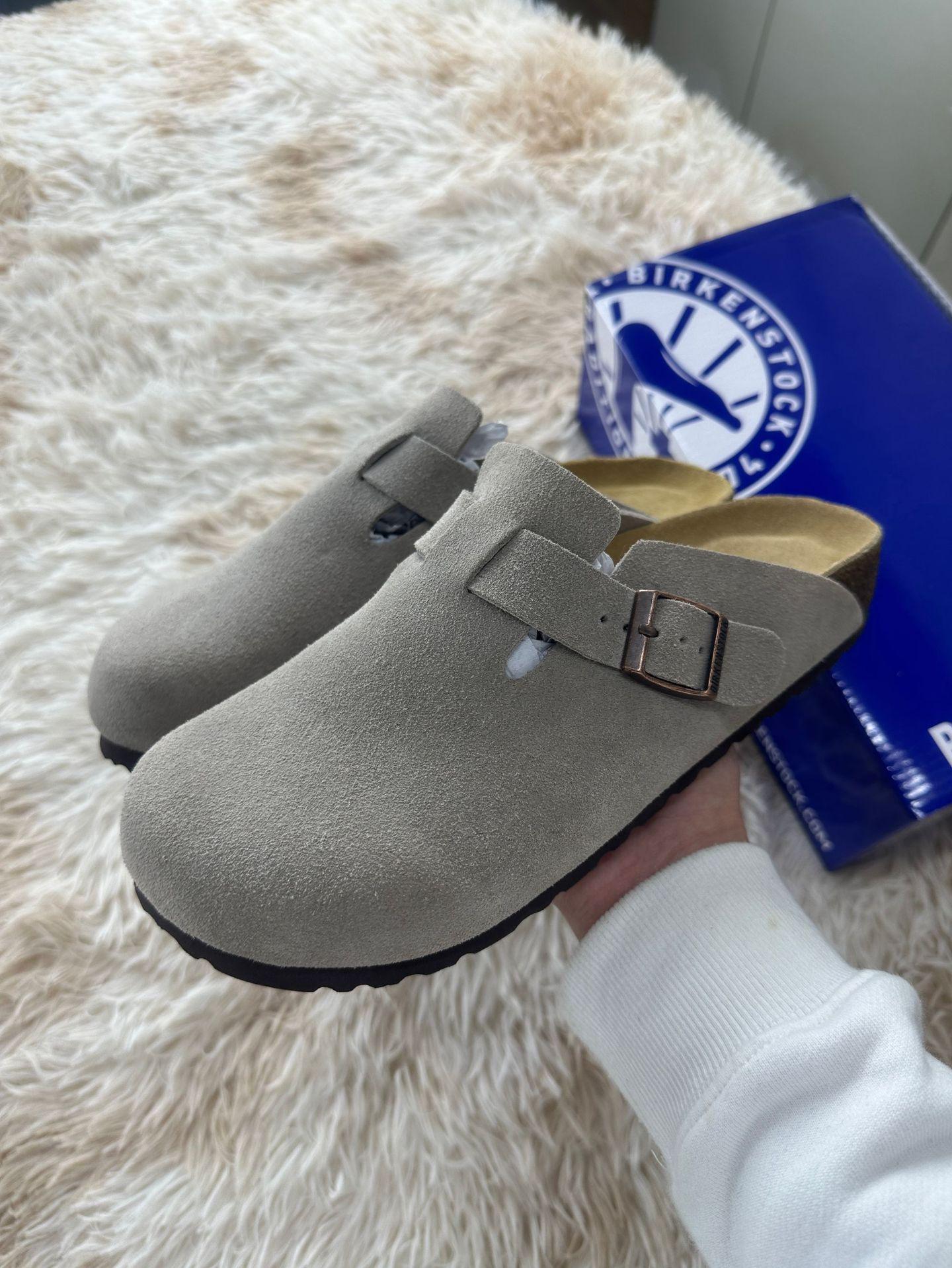 Zoccoli Unisex Birkenstock in Vera Pelle a Punta Chiusa con Plateau Vintage in Sughero 36