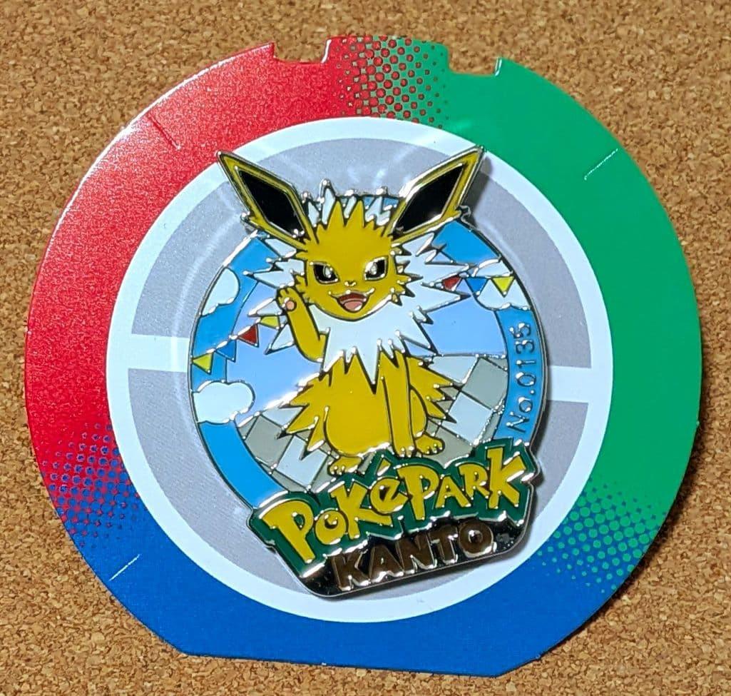 Pokepark Kanto Limited Pokemon Jolteon No.0135 Pin badge From Japan
