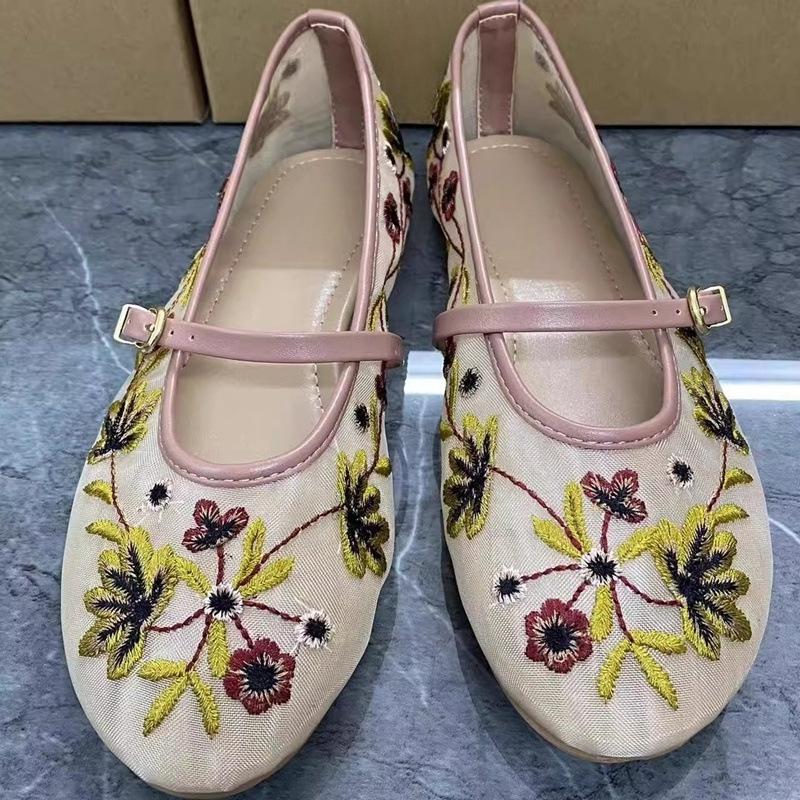 Fashion 2025 New Retro Flower Embroidery Mesh Ballet Flats for Women Plus Size Summer Fashionable Breathable Round Toe Mary Jane Shoes