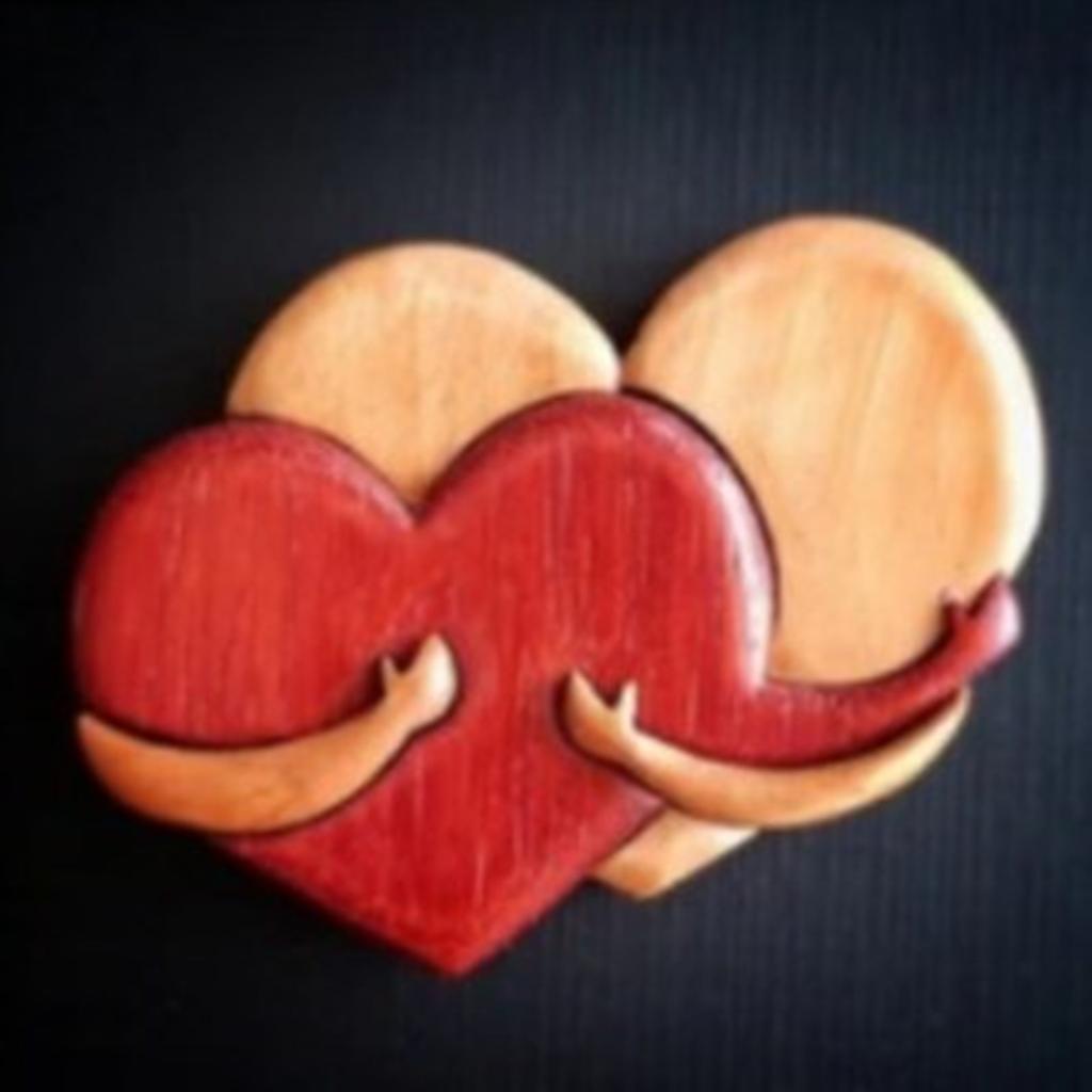 Collectible Wooden Love Heart Statue Wooden Sculpture Handmade Crafts for Birthday Valentine's Day